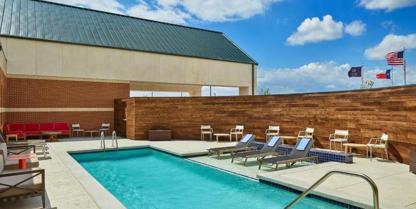 Hotel Four Points by Sheraton Dallas Fort Worth Airport North