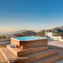 Апартаменты The Palace by Gocce - Luxury Villa with Pool