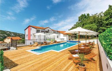 Amazing Home In Bribir With 9 Bedrooms, Sauna And Wifi