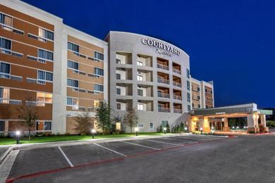 Отель Courtyard Austin by Marriott Northwest/Lakeline