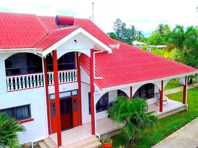 Guest house Tonga Holiday Villa