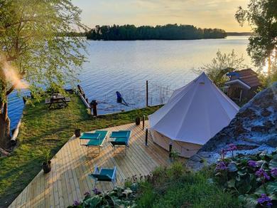 Hotel Glamping tent with private beach