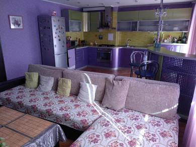 Apartment on Chkalova 37