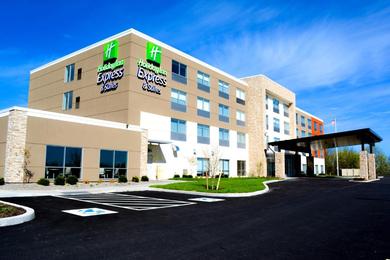 Hotel Holiday Inn Express & Suites Oswego, an IHG Hotel