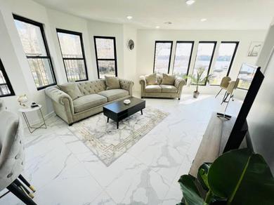 Apartments Luxury NYC Riverfront 3 Bed 2 Bath