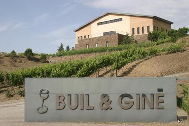 Отель Buil & Gine Wine Hotel