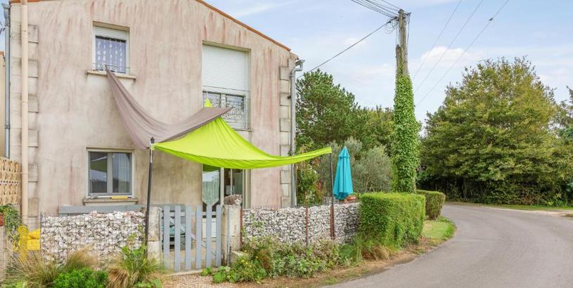 Апартаменты Appartement d'une chambre avec jardin amenage et wifi a Mortagne sur Gironde