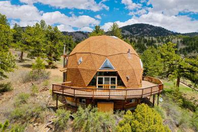 Campsite Secluded Rustic Dome with Majestic Views at Idaho Springs