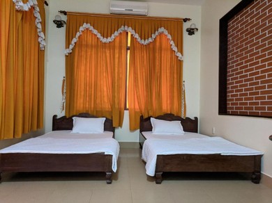 Khách sạn Đồng Dao