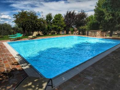 Отель Modern Holiday Home in Colle di Val d'Elsa with Pool