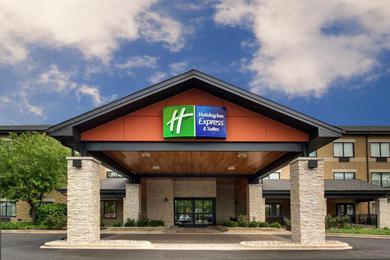 Hotel Holiday Inn Express & Suites Aurora - Naperville, an IHG Hotel