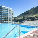 Apartments Superb Elevated Views of Harbour with Heated Pool, Gym & Parking