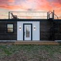 Holiday home The Live Oak Tiny Container home near Magnolia