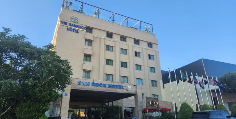 Отель The SanRock Hotel