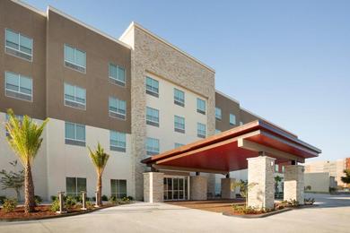 Отель Holiday Inn Express & Suites - McAllen - Medical Center Area, an IHG Hotel