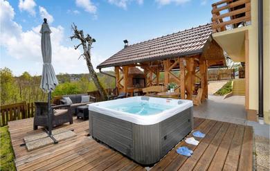 Holiday home Nice home in Siljakovina with Jacuzzi, Sauna and 3 Bedrooms