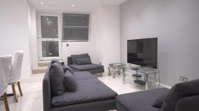 Apartments Brand New 3 Bedroom Flat In the heart of London
