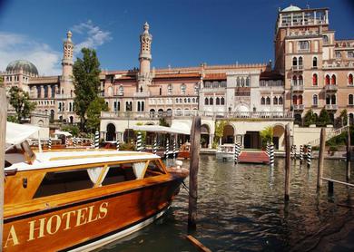 Отель Hotel Excelsior Venice