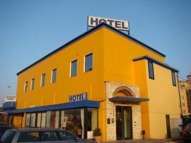 Отель Hotel Villabella