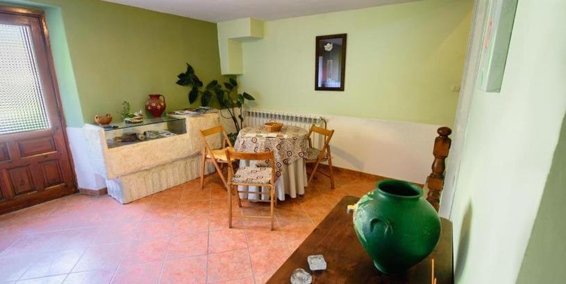 Holiday home 2 bedrooms house with enclosed garden and wifi at Baralla