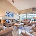 Holiday home Lakefront Home with Point Venture Golf Access!