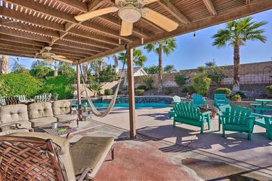 Holiday home Spacious Indio Escape Pool, Hot Tub and Fire Pit!
