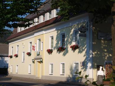 Гостевой дом Gasthaus-Pension Schwarzer Graf
