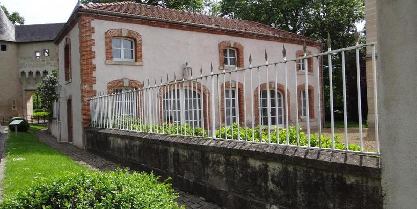 Дом отдыха Château Mesny Gite Au Fil des Pages