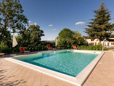 Апартаменты Amazing apartment in Sassoferrato with shared pool