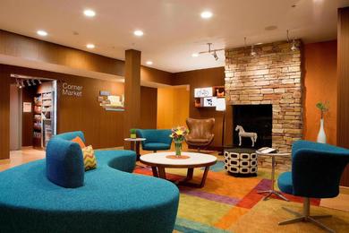 Отель Fairfield Inn and Suites by Marriott Cincinnati Eastgate