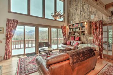 Holiday home Architect-Designed Retreat on 2 Acres with Mtn Views