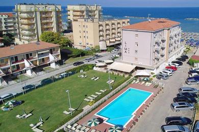Отель Gatto Bianco Lima