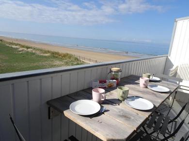 Hotel Directly on the beach, maisonnette apartment with fantastic sea view