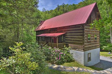 Holiday home Charming Creekside Mountain Cabin!