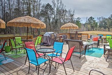 Holiday home Sensational Midway Escape with Large Private Deck!