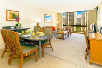 Apartments Cozy 1 Bedroom at the Waikiki Sunset, Free Parking