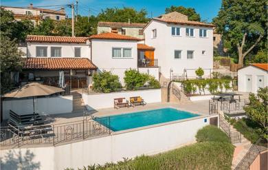 Holiday home Beautiful Home In Buzet With 3 Bedrooms, Wifi And Outdoor Swimming Pool