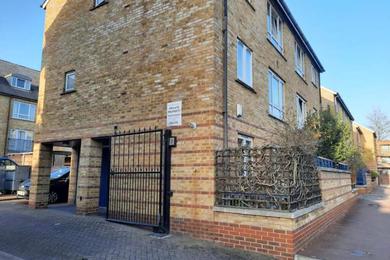 Apartments St Marys 3 Bedroom House (Bow/Stratford)