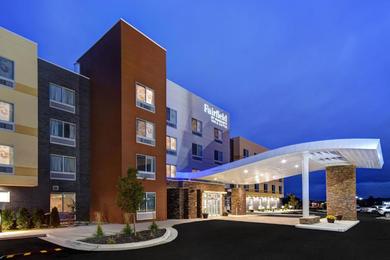 Отель Fairfield by Marriott Inn & Suites Grand Rapids Wyoming
