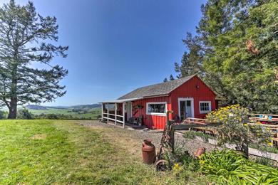 Holiday home Moonview Ranch on 20 Acres in Sonoma County!