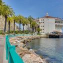 Дом отдыха Catalina Island Duplex - Steps to Beach and Pier!
