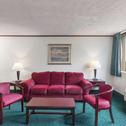 Отель The Schenectady Inn & Suites