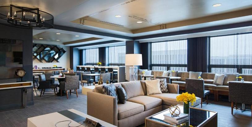 Отель Renaissance Chicago O'Hare Suites Hotel