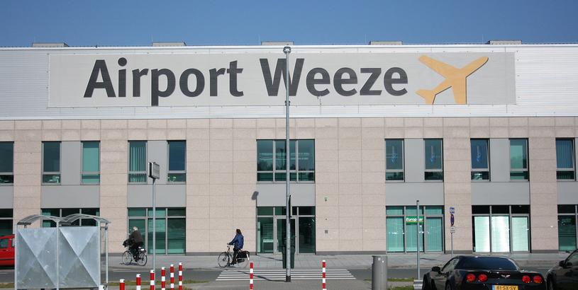 Аэропорт Нидеррхейн (NRN), Weeze, Германия