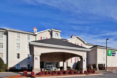 Отель Holiday Inn Express Hotel & Suites Conover - Hickory Area, an IHG Hotel