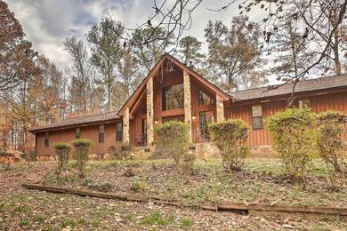 Holiday home Luxe Spacious Stone Mountain Retreat with Sauna!