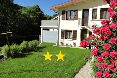Apartments Gîte 1805 Montagnes du Jura avec Spa et Sauna classé 2 étoiles