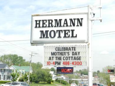 Motel Hermann Motel