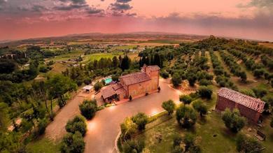 VILLA LARINO Luxury villa in Tuscany with breathtaking view