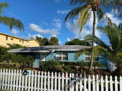 Holiday home Captain's Hideaway-(15min from PBI/5min to beach)
